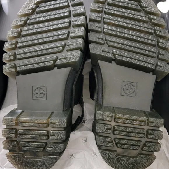 Dr. Martens Ricki Heaven by Marc Jacobs 2-Strap Platform Sandals 8 NWT